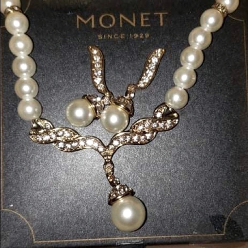 Monet Simulated Pearl & Crystal Gold-Tone Jewelry
